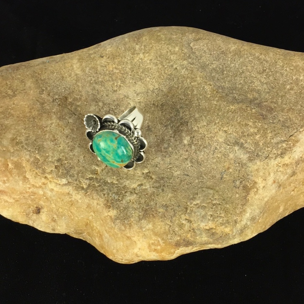 Beautiful Turquoise Ring Sterling Silver Sz8